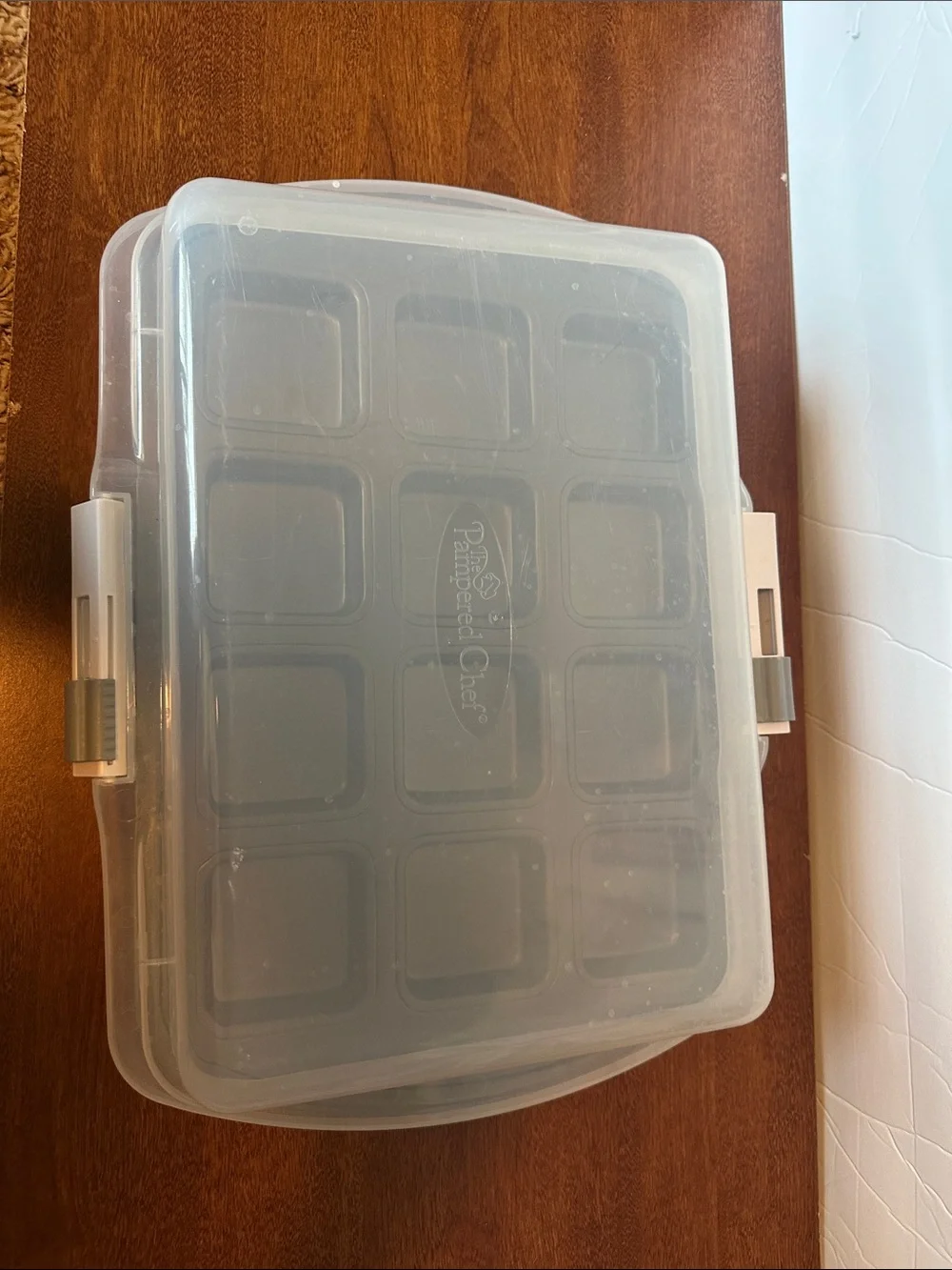 Non-Branded 12-Cup Square Mini Muffin Pan with Clear Lid - Gray